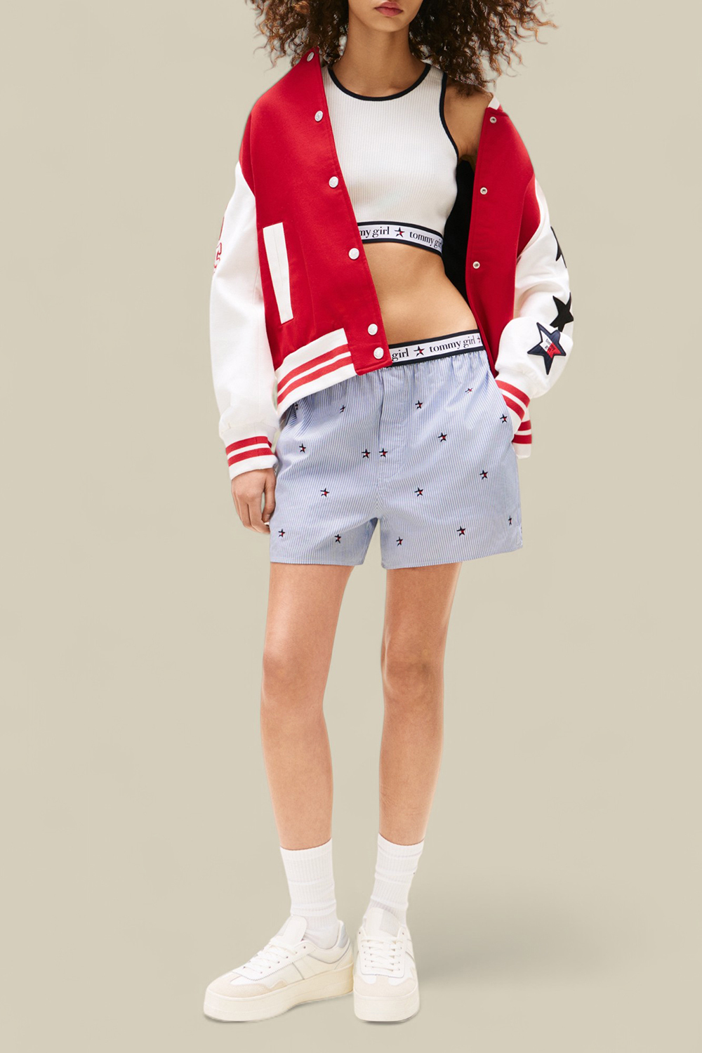 תמונת כל הלוק של טופ קרופ